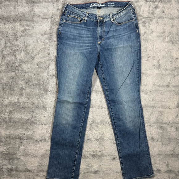 Eddie Bauer Blue Straight Leg Jeans Classic Denim - Picture 1 of 13